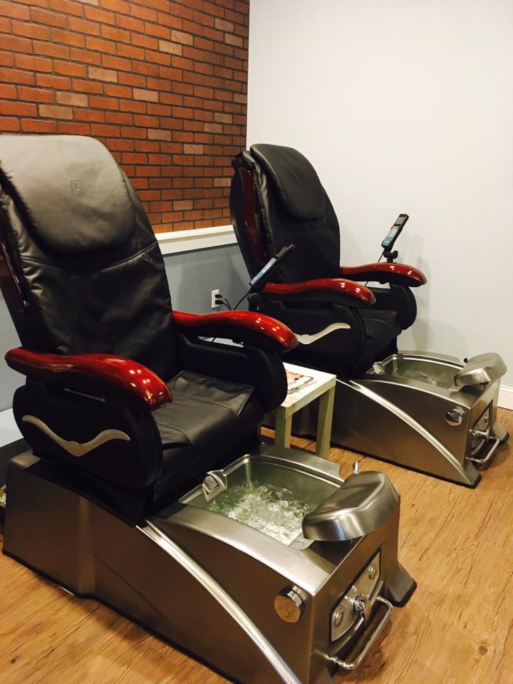 Heritage Dental Spa and Salon nail photo 7